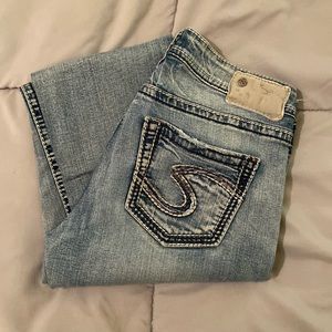 Silver Jean Co Suki Mid Rise Bootcut Jeans